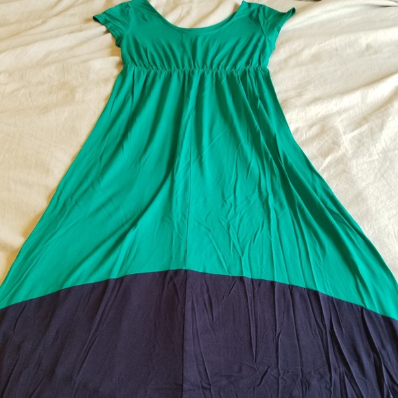 Liz Lange Maternity small dress - Picture 3 of 4